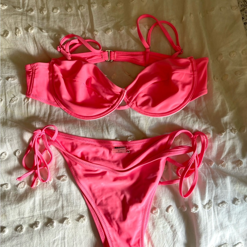 Bright swimwear lola top & melody bottom bubblegum